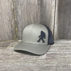 SASQUATCH BLACK LEATHER PATCH HAT RICHARDSON 112 Leather Patch Hats Hells Canyon Designs # Loden/Black